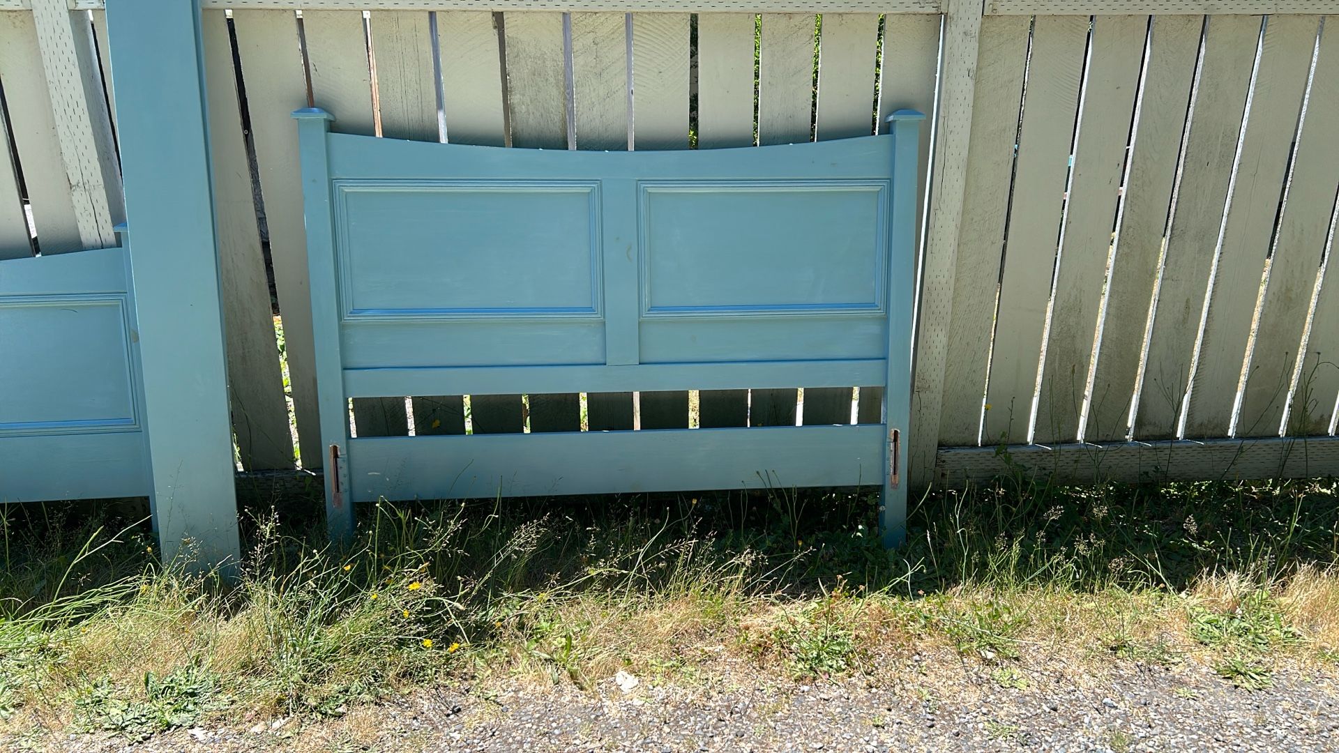 Shabby Chic Halcyon Blue Queen Bed Frame