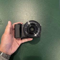 Sony A5100 DSLR Camera