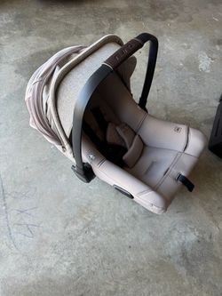 Nuna Pipa LX car seat and base