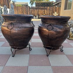 New Flower Pots Made Out Of Clay 