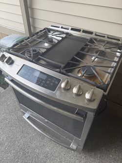 Gas range