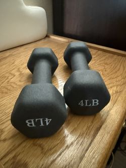 4 lb Neoprene Dumbbells (Pair)