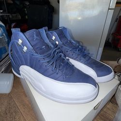 Jordan 12s size 10