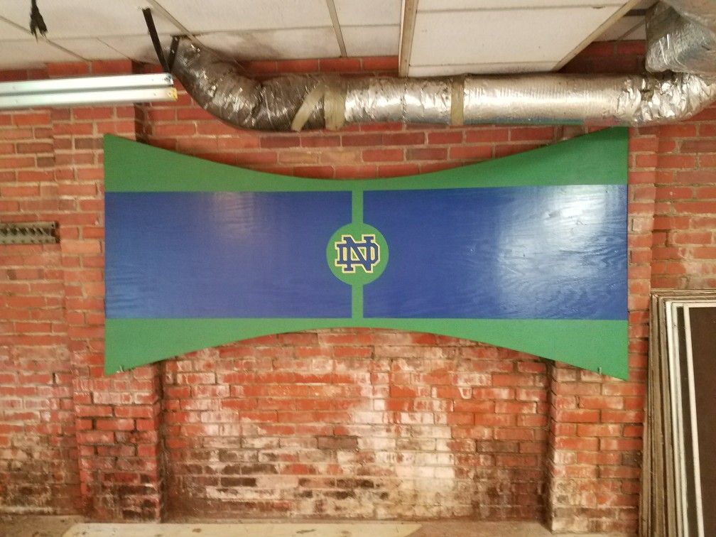 Notre Dame beer pong table
