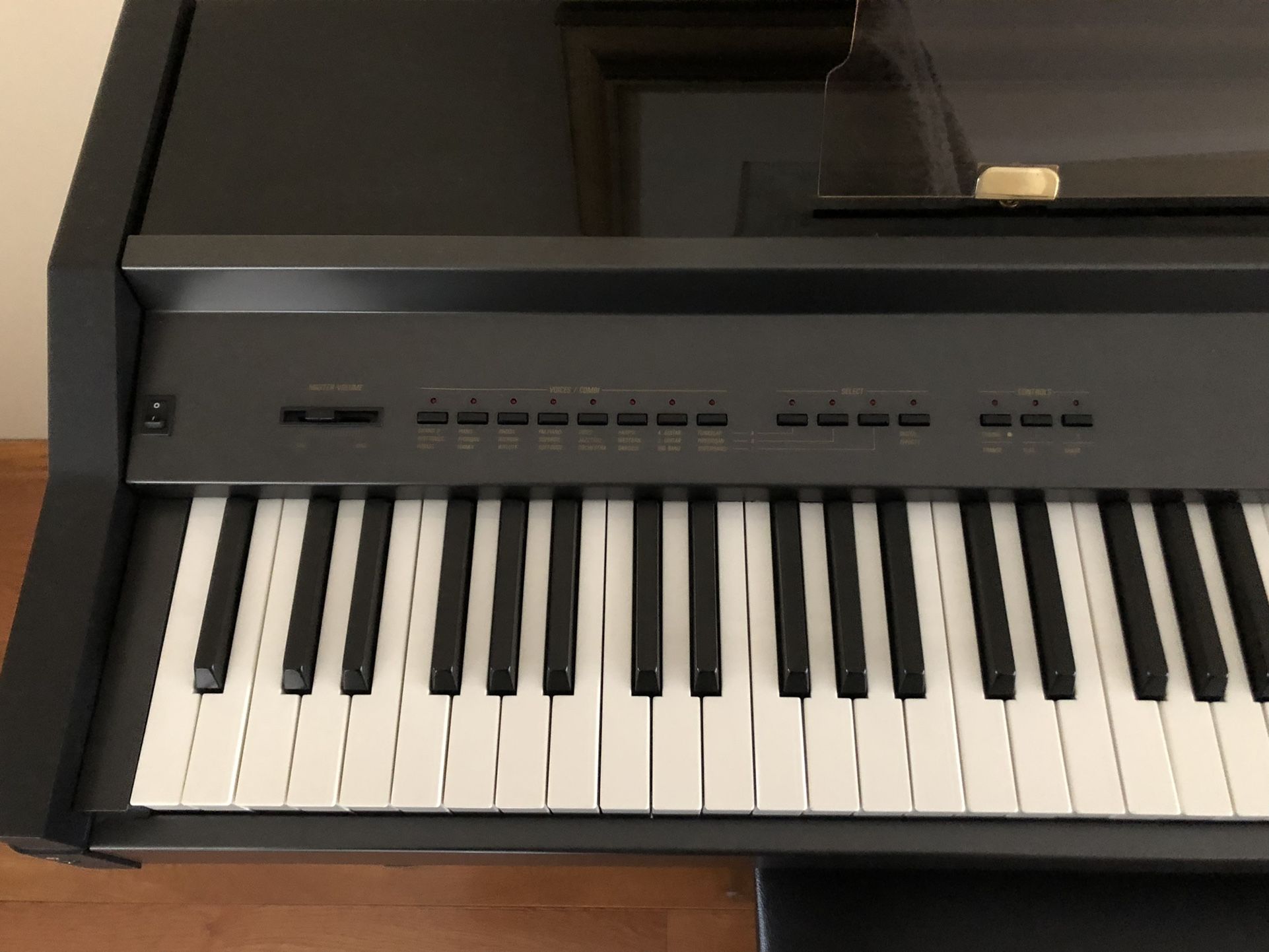 Bachmann PS 2000 Digital piano with bench. Color Ebony 1600.00