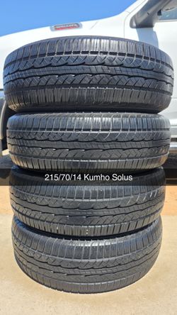215/70/14 Kumho Solus