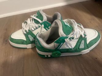 Lv trainers (reps