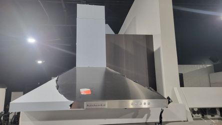 New - Open Box - KITCHEN AID 30" VENT HOOD IN STAINLESS STELL 