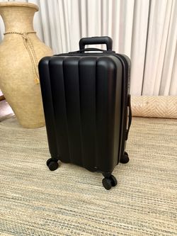 KALPAK Hardside Carry on  Spinner Suitcase