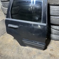 2005 To 2010 Jeep Grand Cherokee: RH Rear Door (Black) 
