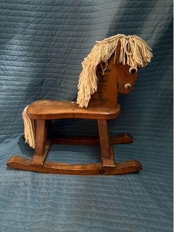 wooden rocking horse needs repairs $20