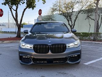 2017 BMW 750i