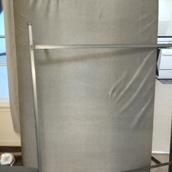 Brand New Full Sz Thin Mattress W/ Gently Used Frame!