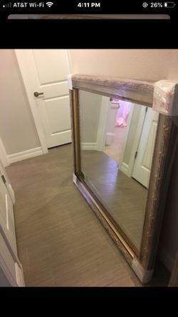 Framed wall Mirror