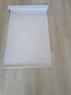 Hunter Douglas Roller Shades