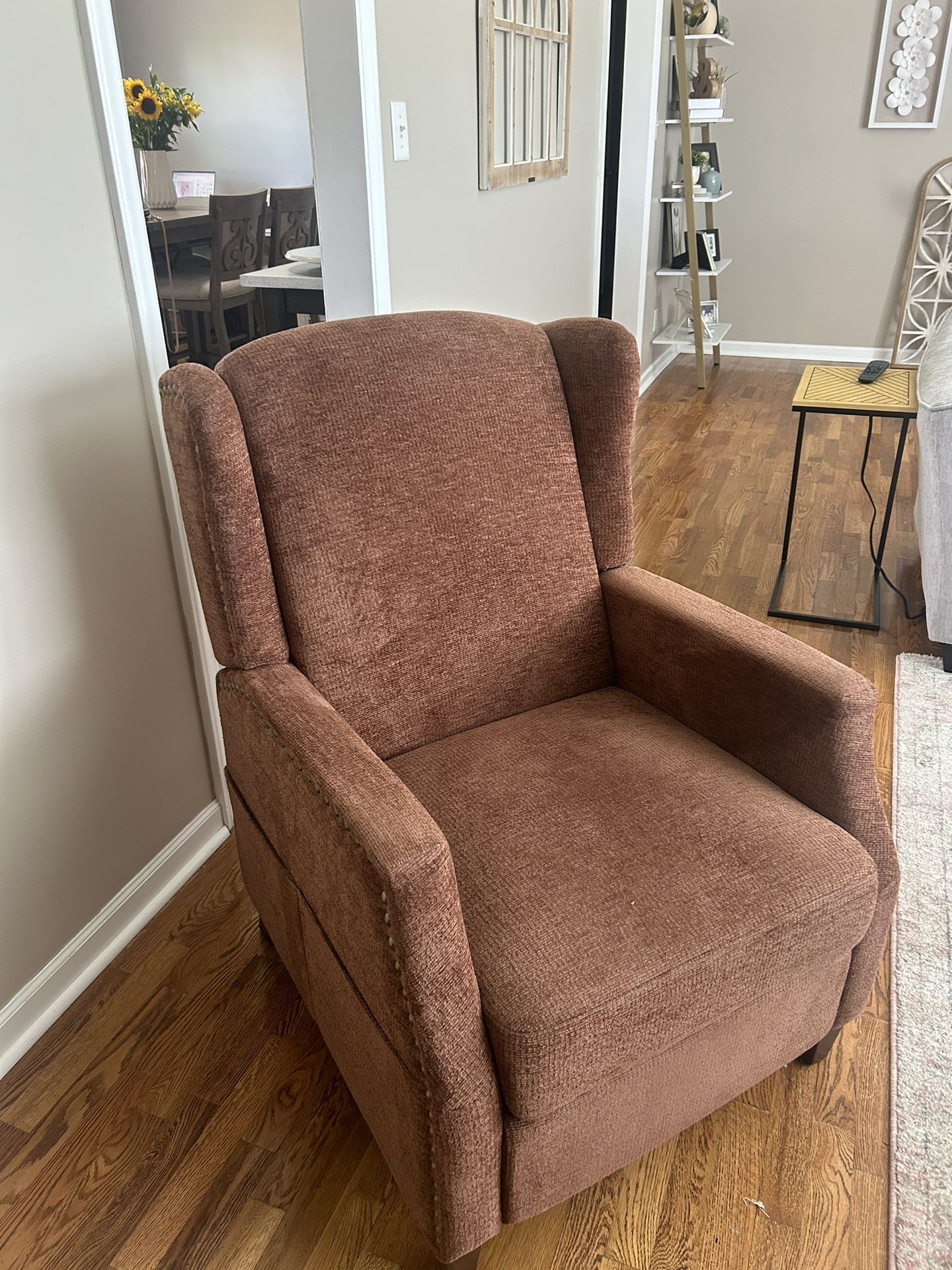 Push Back Recliner 