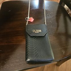 Small Guess Purae/phone Holder