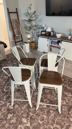 Farmhouse counter height barstools