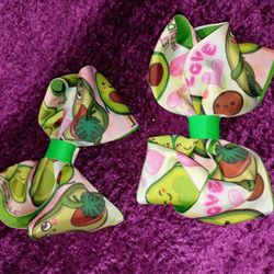 Lg.hand Made Avocado Hair Bow