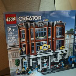 LEGO CREATOR SET NEW IN BOX MINT CONDITION CORNER GARAGE 10264