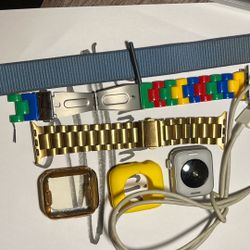 Apple Watch SE, GPS, Silver Aluminum Case w/ THREE BANDS (40mm) + charger! 