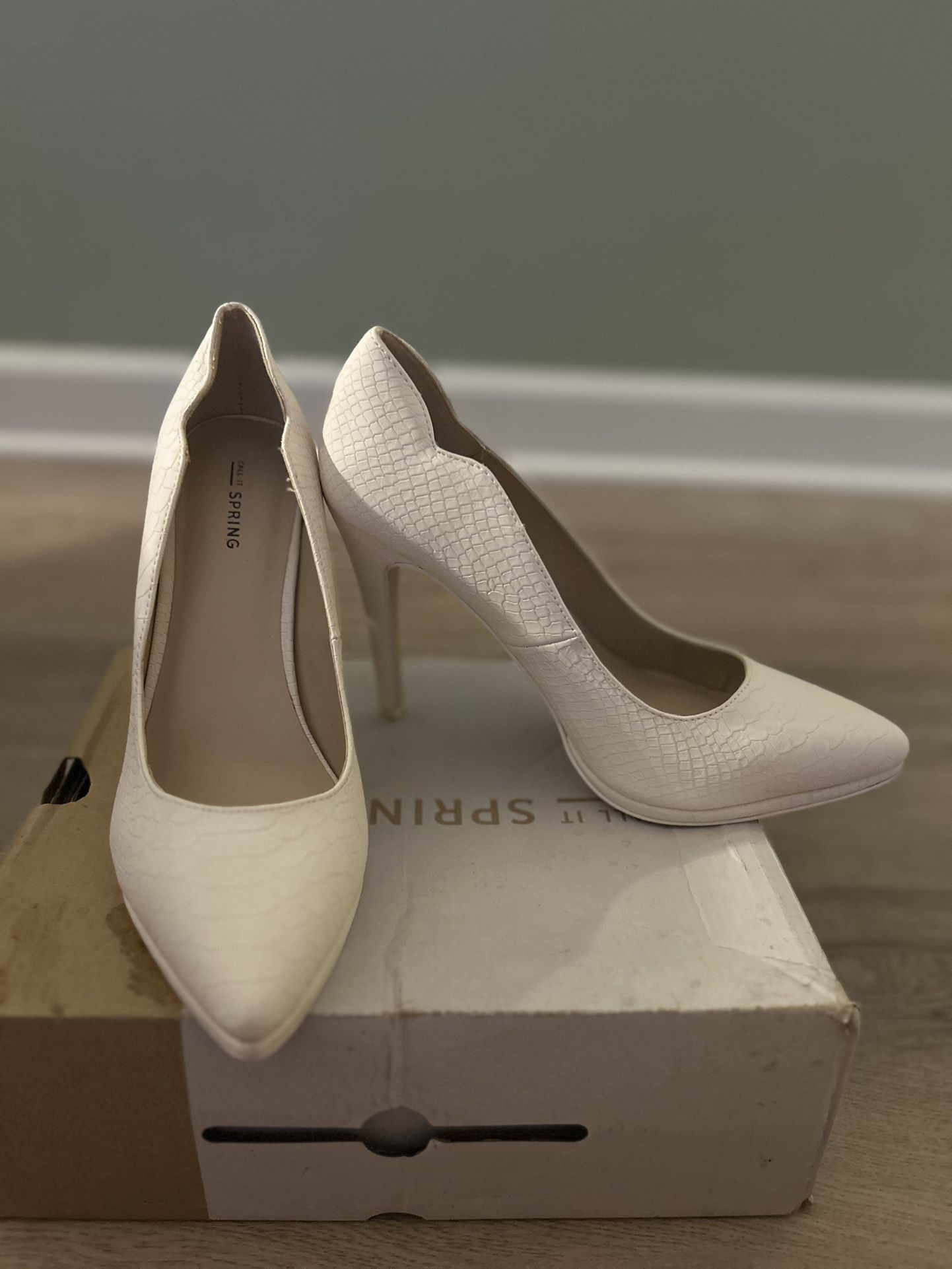 New Call It Spring White Heels -Size 10