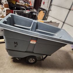 Uline Gondola 1/2 cubic yard