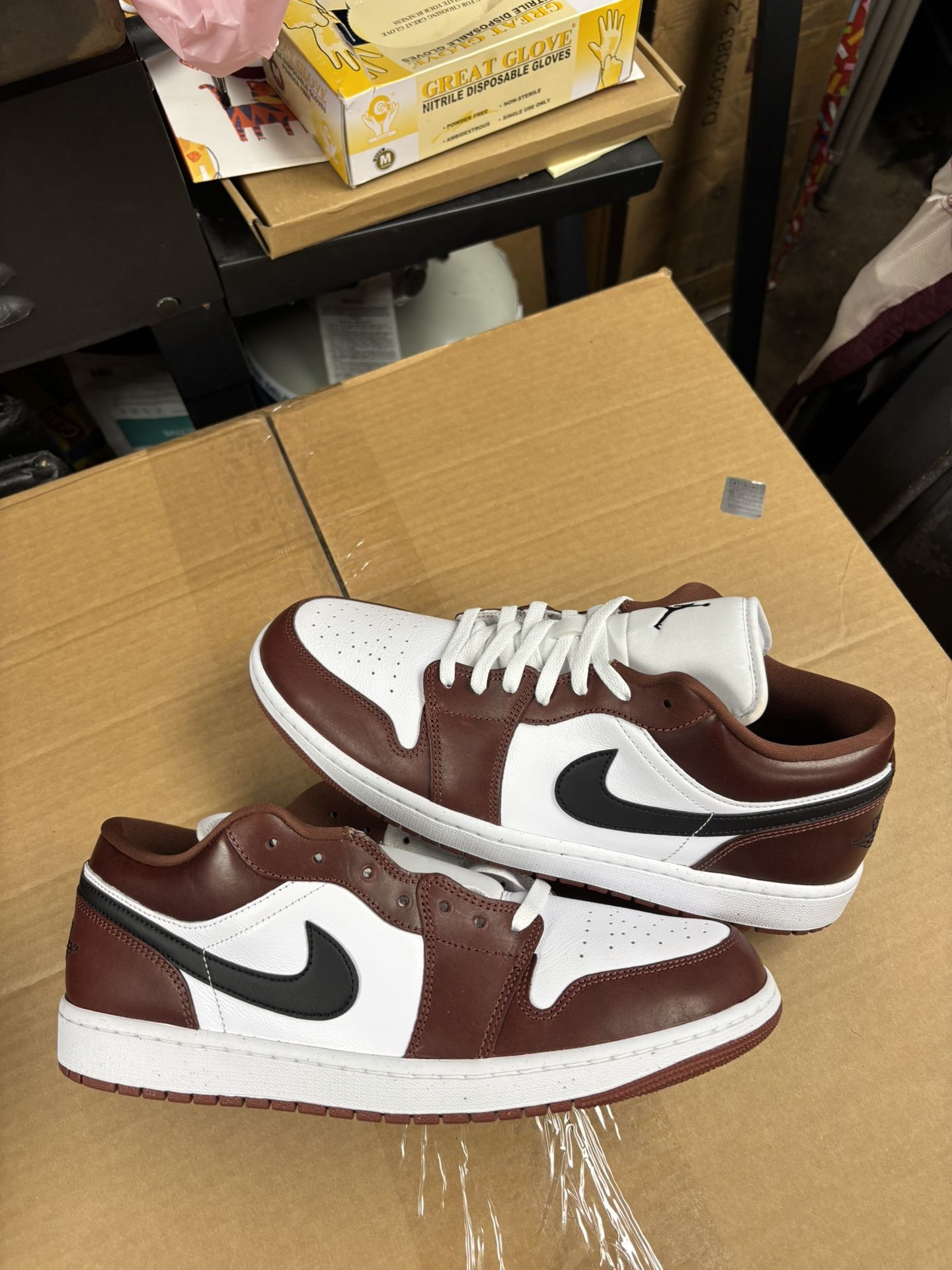 Air Jordan 1 Low SE Dark Pony