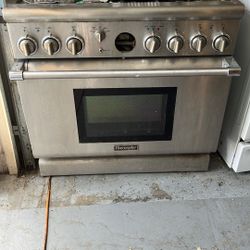 Thermador Oven 