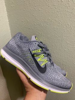 NIKE Air Zoom Winflo 5 Gray Running Shoes Size 9 men’s, new no box