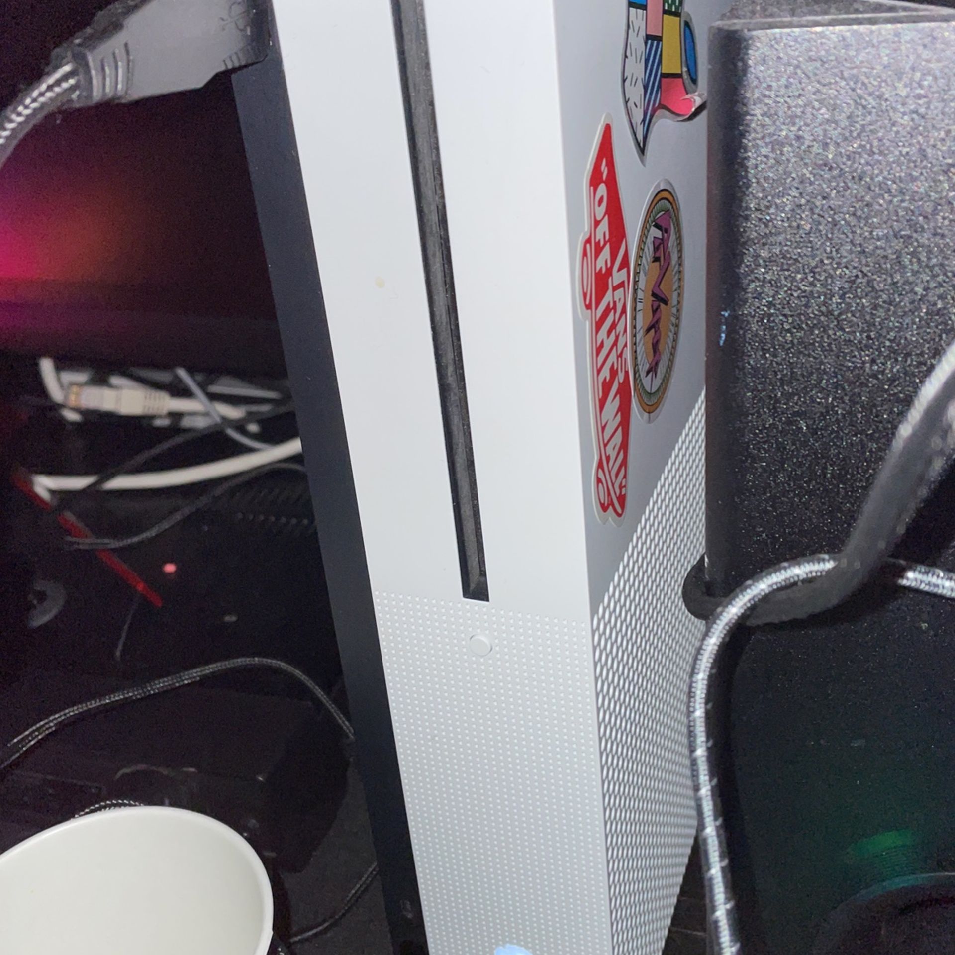 Xbox One S 1Tb