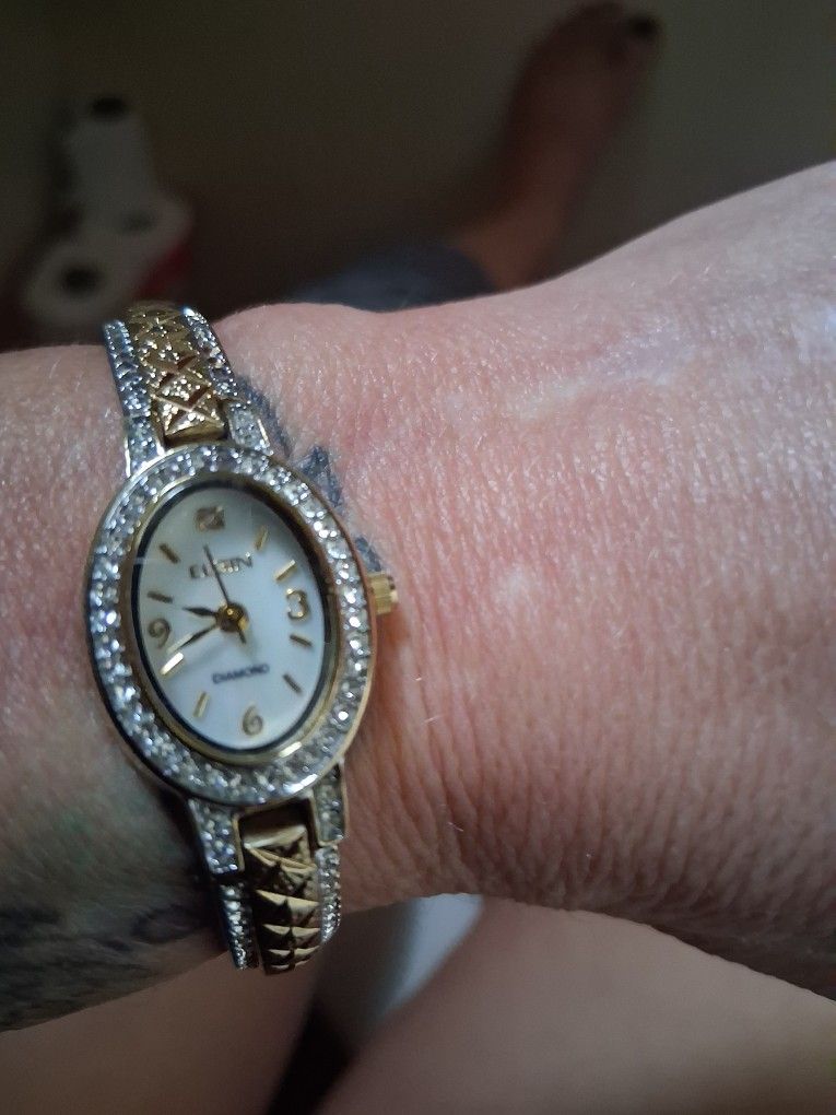 Elgin Ladies White Gold Wrist Watch