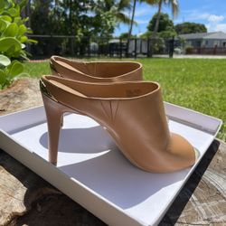 8.5 Nude Heel Calvin Klein 