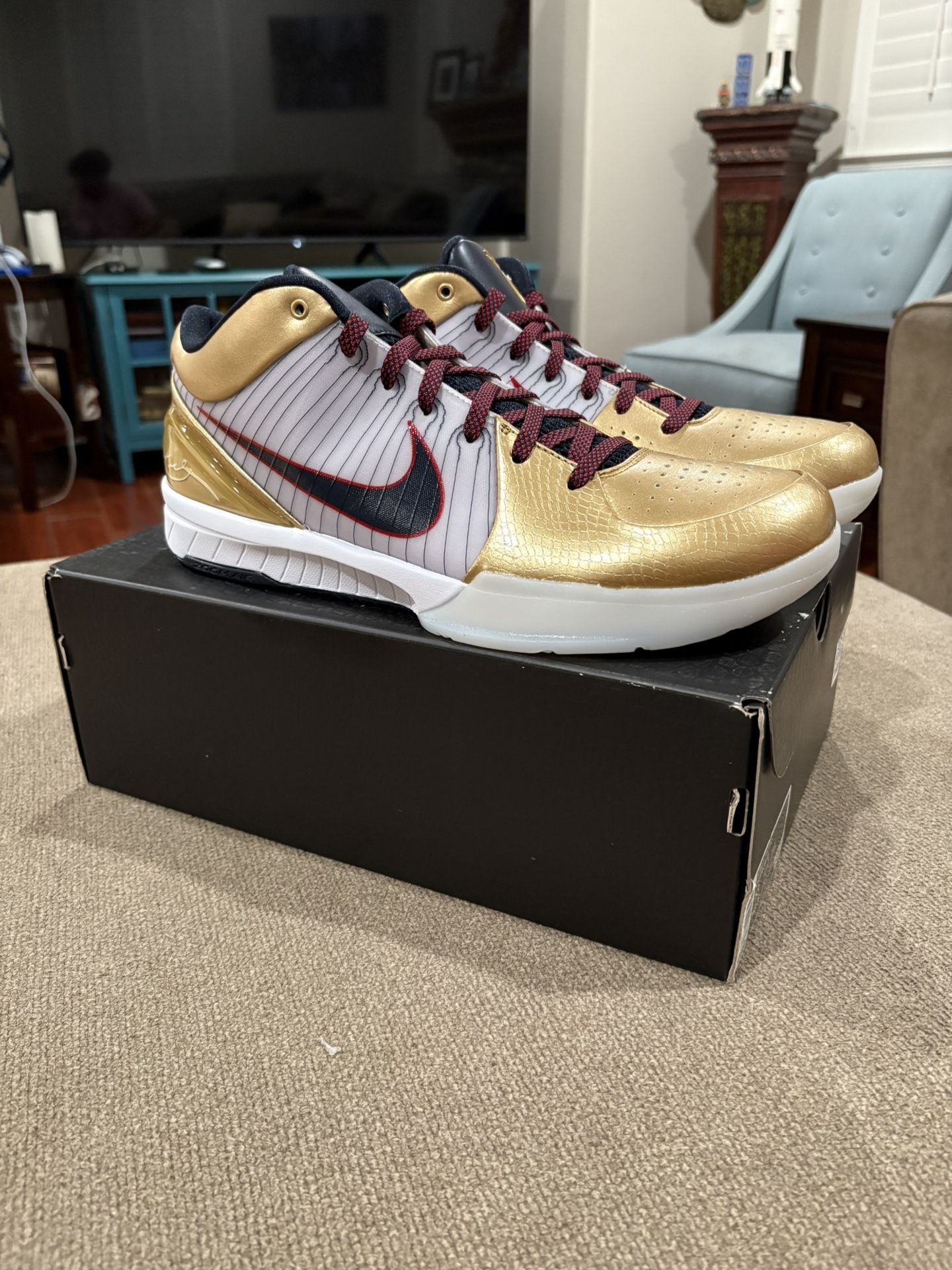 Kobe 4 Protro Gold Metallic Sz 13 New