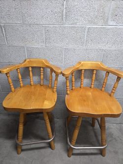 Set Of 2 Stools