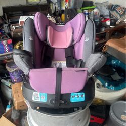 Evenflo Car seat 