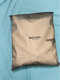 Essentials sweater NEW
