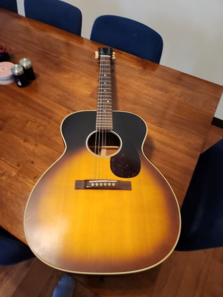 2016 Martin 000-17 Whiskey Sunset