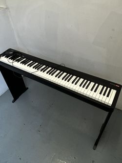 Roland FP-10 ACR 88-Key Weighted Digital Piano + Stand