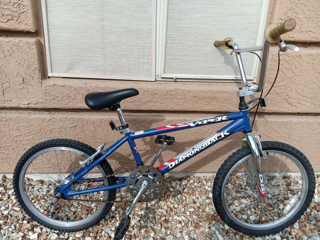 Nice Vintage Diamondback Viper 20 Inch BMX Bike