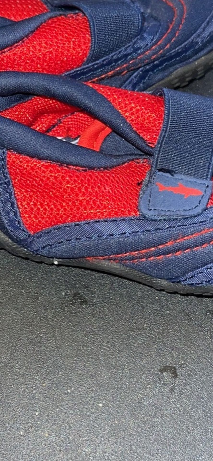 Toddler Size 5 Water Shoes