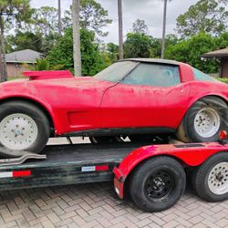 1982 Sting Ray Corvette 
