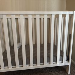 Baby crib