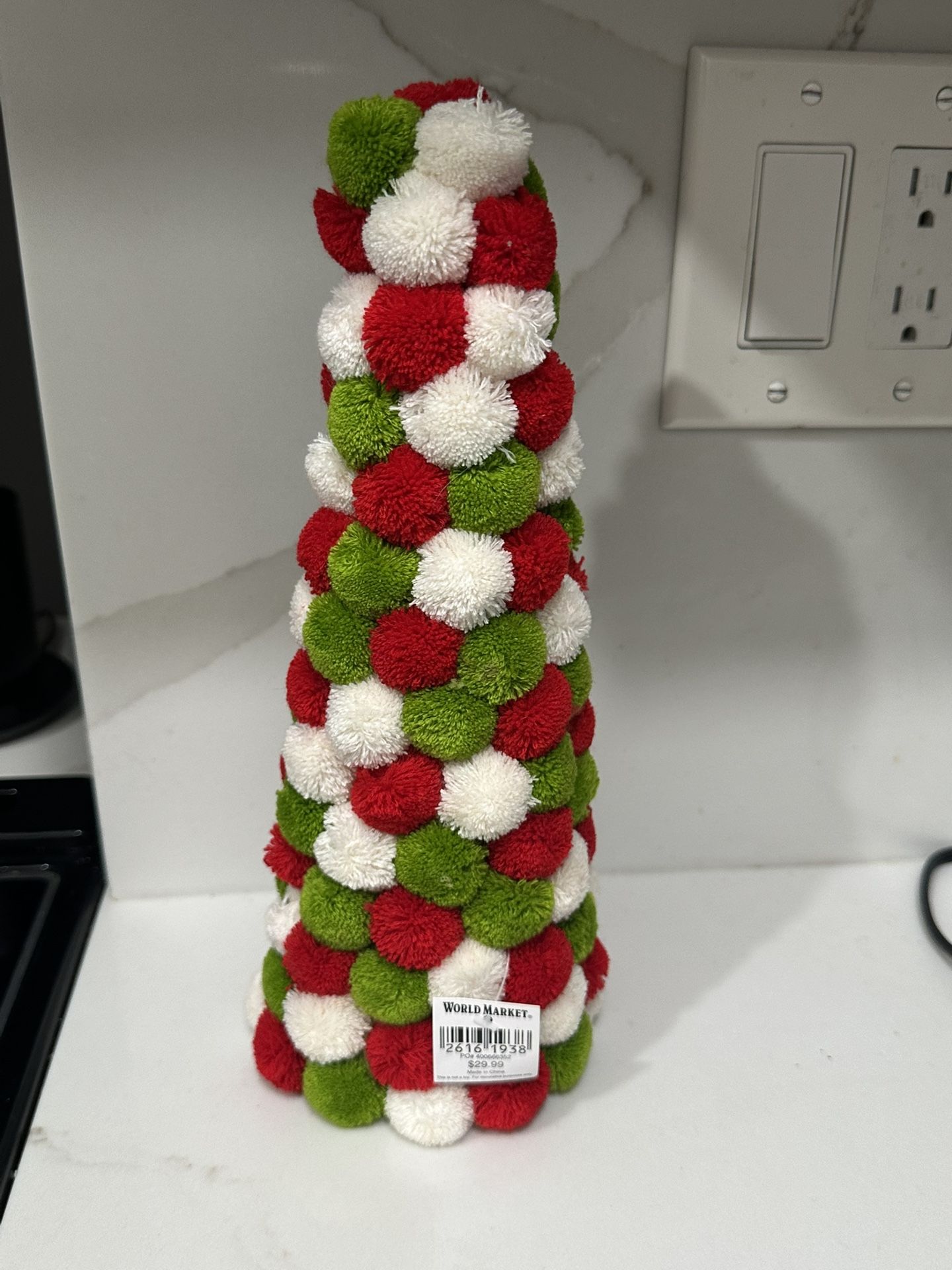 Pom Pom Tree NEW 
