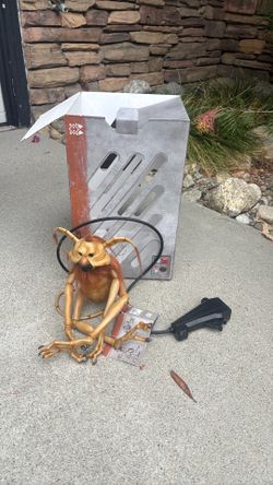 Salacious crumb puppet from galaxies edge at Disneyland