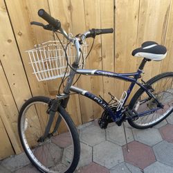 Fuji Bike with Basket and new tires/tubes