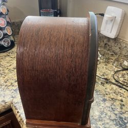Working Antique Radio