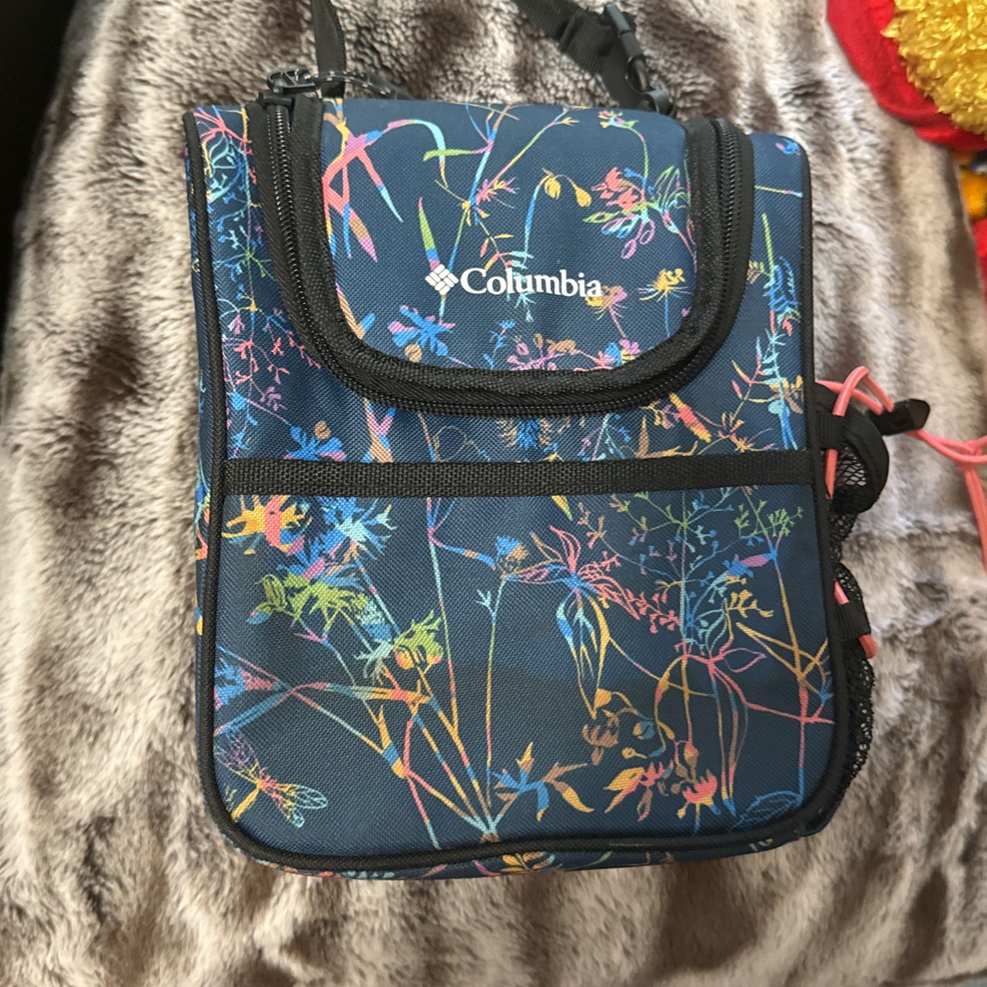 Columbia Lunch Bag
