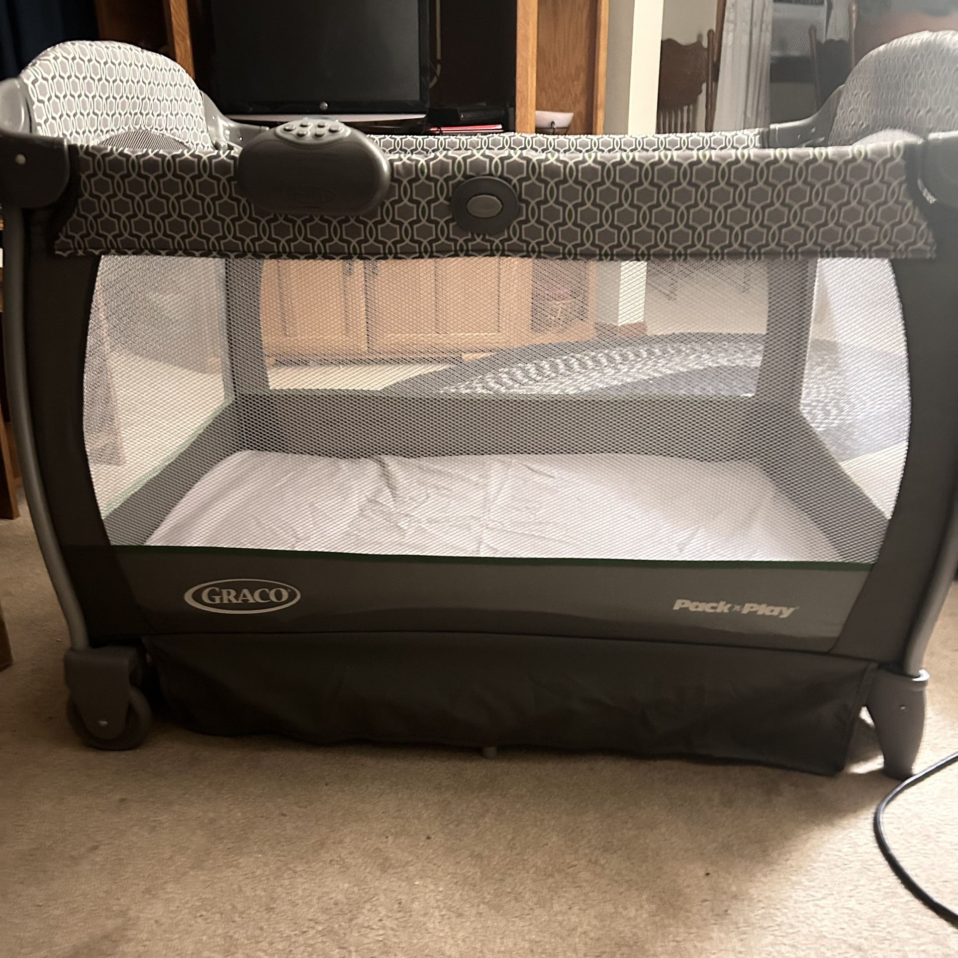 Graco Pack & Play