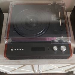 Victrola Brighton record player